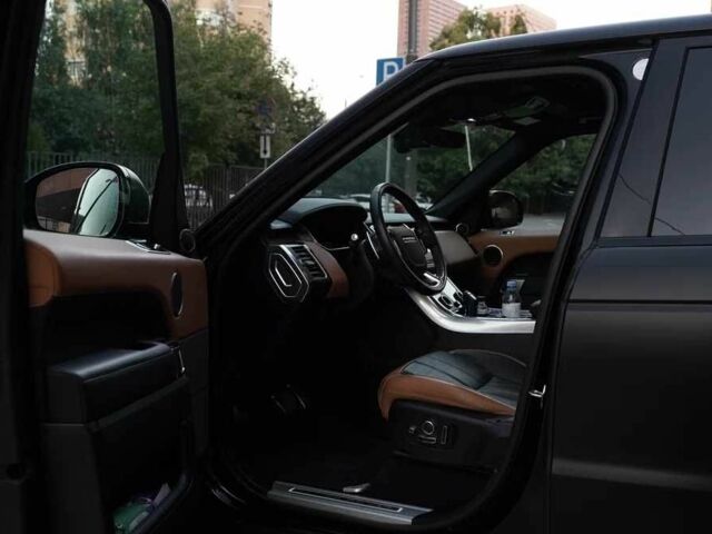 Черный Ленд Ровер Рендж Ровер, объемом двигателя 3 л и пробегом 72 тыс. км за 35000 $, фото 11 на Automoto.ua