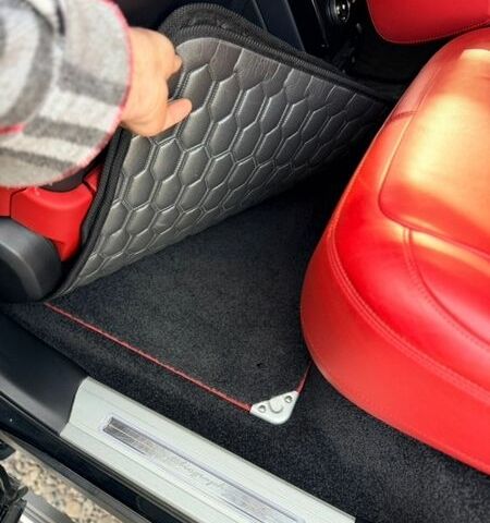 Черный Ленд Ровер Рендж Ровер, объемом двигателя 5 л и пробегом 78 тыс. км за 87000 $, фото 38 на Automoto.ua