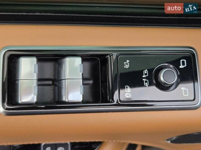 Чорний Ленд Ровер Рендж Ровер, об'ємом двигуна 4.4 л та пробігом 202 тис. км за 68900 $, фото 17 на Automoto.ua