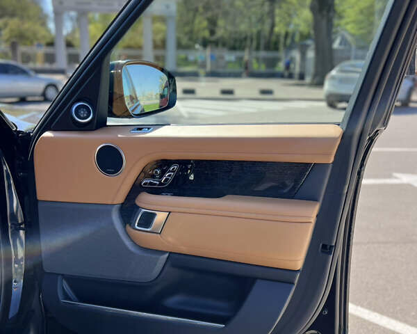 Черный Ленд Ровер Рендж Ровер, объемом двигателя 3 л и пробегом 106 тыс. км за 94900 $, фото 19 на Automoto.ua