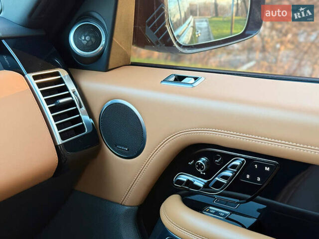 Чорний Ленд Ровер Рендж Ровер, об'ємом двигуна 3 л та пробігом 143 тис. км за 84900 $, фото 14 на Automoto.ua