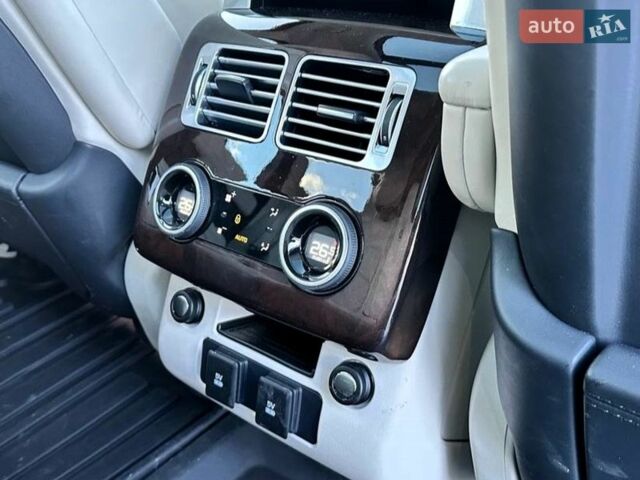 Черный Ленд Ровер Рендж Ровер, объемом двигателя 5 л и пробегом 125 тыс. км за 79900 $, фото 43 на Automoto.ua