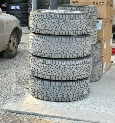 Черный Ленд Ровер Рендж Ровер, объемом двигателя 2.99 л и пробегом 114 тыс. км за 61500 $, фото 10 на Automoto.ua