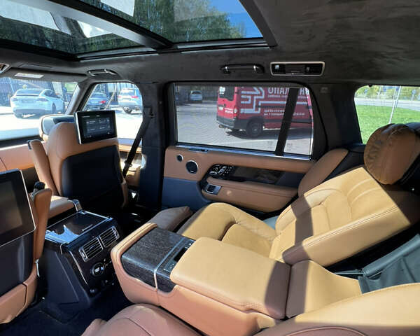 Черный Ленд Ровер Рендж Ровер, объемом двигателя 3 л и пробегом 106 тыс. км за 94900 $, фото 28 на Automoto.ua