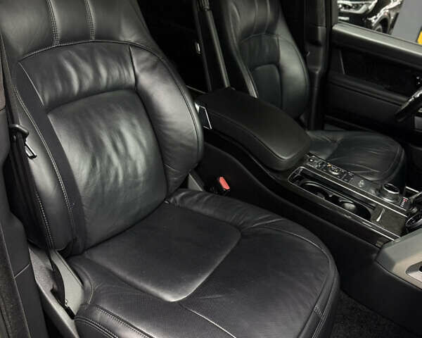 Чорний Ленд Ровер Рендж Ровер, об'ємом двигуна 4.37 л та пробігом 124 тис. км за 88000 $, фото 16 на Automoto.ua