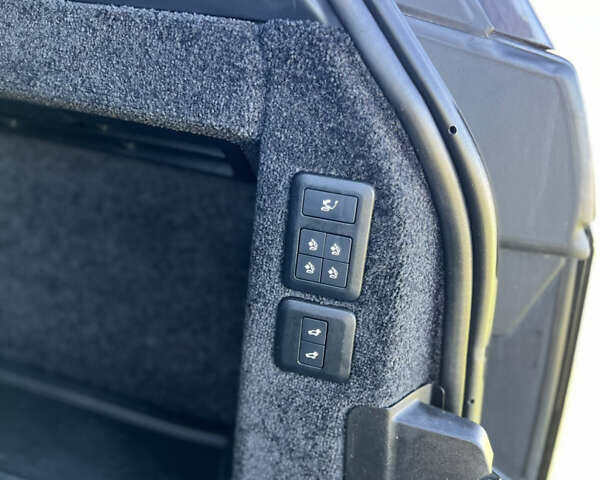 Черный Ленд Ровер Рендж Ровер, объемом двигателя 3 л и пробегом 106 тыс. км за 94900 $, фото 31 на Automoto.ua