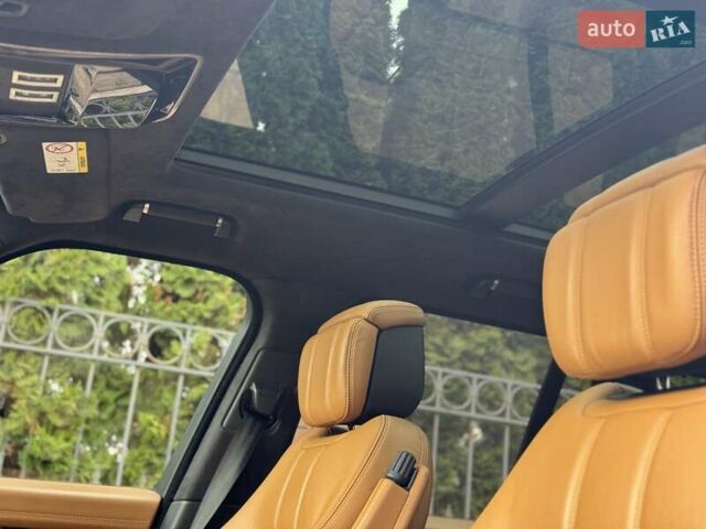 Чорний Ленд Ровер Рендж Ровер, об'ємом двигуна 4.37 л та пробігом 91 тис. км за 84999 $, фото 10 на Automoto.ua