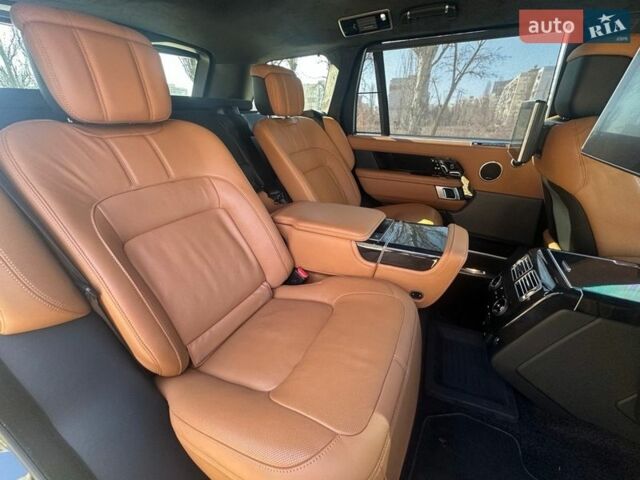 Черный Ленд Ровер Рендж Ровер, объемом двигателя 3 л и пробегом 34 тыс. км за 92900 $, фото 6 на Automoto.ua