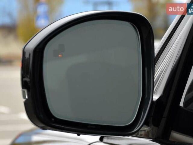 Чорний Ленд Ровер Рендж Ровер, об'ємом двигуна 5 л та пробігом 115 тис. км за 82999 $, фото 17 на Automoto.ua