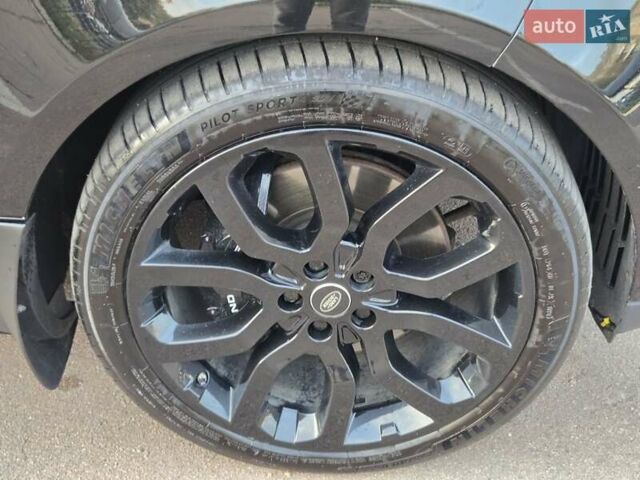 Чорний Ленд Ровер Рендж Ровер, об'ємом двигуна 4.4 л та пробігом 202 тис. км за 68900 $, фото 18 на Automoto.ua