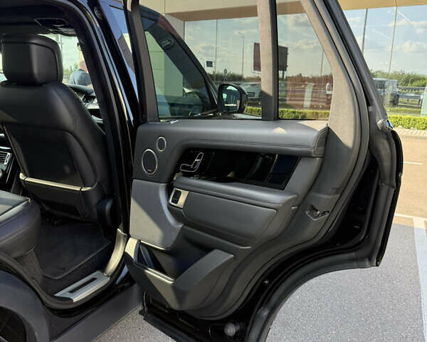 Черный Ленд Ровер Рендж Ровер, объемом двигателя 3 л и пробегом 115 тыс. км за 90900 $, фото 15 на Automoto.ua