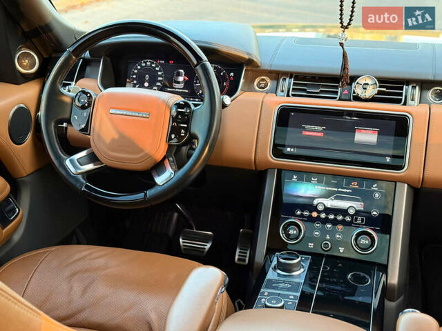 Чорний Ленд Ровер Рендж Ровер, об'ємом двигуна 3 л та пробігом 143 тис. км за 84900 $, фото 10 на Automoto.ua