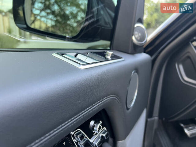 Черный Ленд Ровер Рендж Ровер, объемом двигателя 5 л и пробегом 77 тыс. км за 73499 $, фото 97 на Automoto.ua