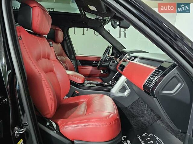 Ленд Ровер Рендж Ровер 2021 у Києві на Automoto.ua Чорний Ленд Ровер Рендж Ровер, об'ємом двигуна 3 л та пробігом 103 тис. км за 89999 $, фото 17 на Automoto.ua