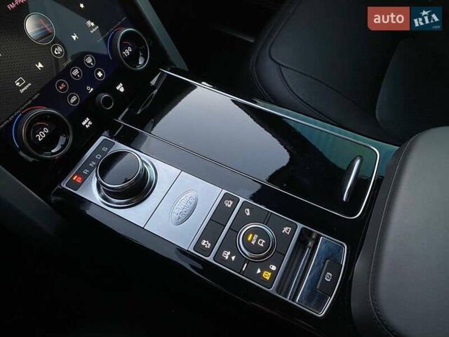 Черный Ленд Ровер Рендж Ровер, объемом двигателя 5 л и пробегом 69 тыс. км за 69950 $, фото 18 на Automoto.ua