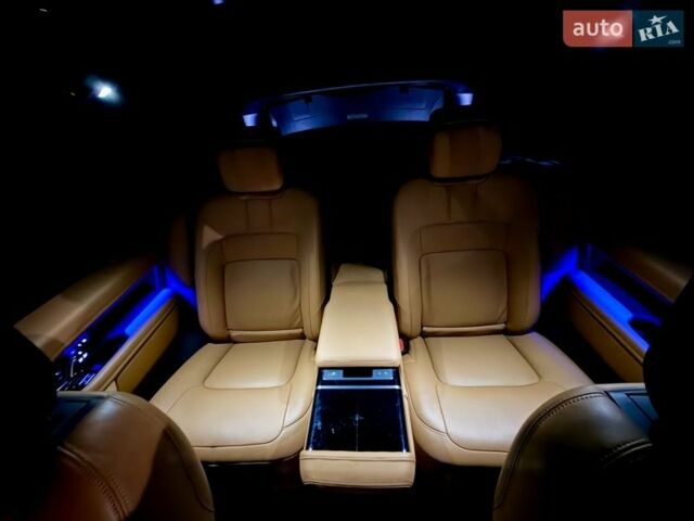 Черный Ленд Ровер Рендж Ровер, объемом двигателя 3 л и пробегом 69 тыс. км за 105000 $, фото 45 на Automoto.ua