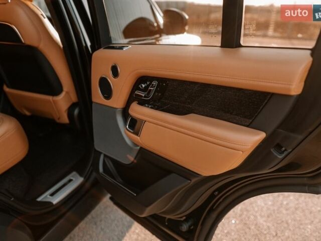 Чорний Ленд Ровер Рендж Ровер, об'ємом двигуна 3 л та пробігом 54 тис. км за 115000 $, фото 114 на Automoto.ua