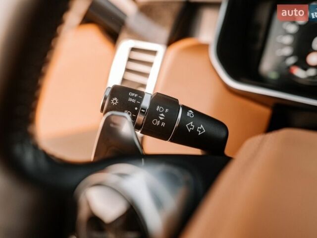 Чорний Ленд Ровер Рендж Ровер, об'ємом двигуна 3 л та пробігом 54 тис. км за 115000 $, фото 79 на Automoto.ua