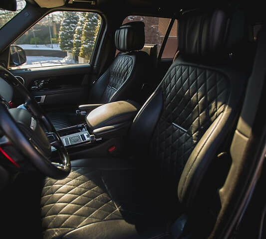 Черный Ленд Ровер Рендж Ровер, объемом двигателя 5 л и пробегом 109 тыс. км за 135000 $, фото 15 на Automoto.ua