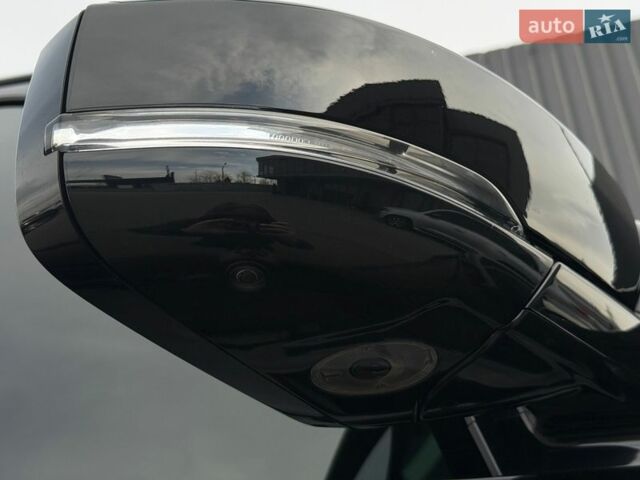 Чорний Ленд Ровер Рендж Ровер, об'ємом двигуна 3 л та пробігом 71 тис. км за 89990 $, фото 19 на Automoto.ua