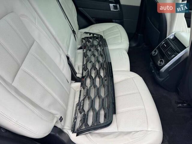 Черный Ленд Ровер Рендж Ровер, объемом двигателя 3 л и пробегом 47 тыс. км за 39900 $, фото 21 на Automoto.ua