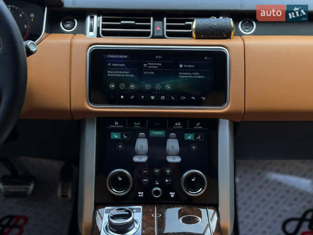 Чорний Ленд Ровер Рендж Ровер, об'ємом двигуна 3 л та пробігом 40 тис. км за 115000 $, фото 46 на Automoto.ua