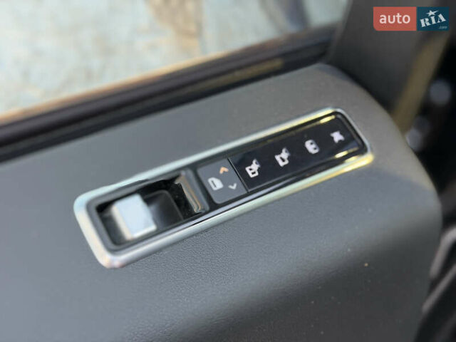 Черный Ленд Ровер Рендж Ровер, объемом двигателя 3 л и пробегом 75 тыс. км за 82000 $, фото 29 на Automoto.ua