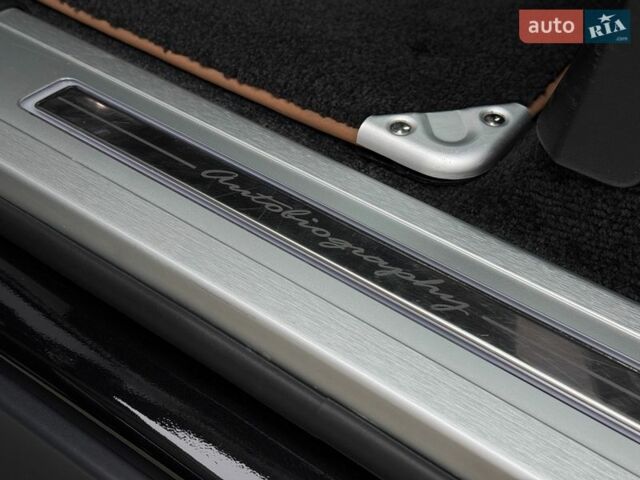 Чорний Ленд Ровер Рендж Ровер, об'ємом двигуна 3 л та пробігом 71 тис. км за 89990 $, фото 48 на Automoto.ua