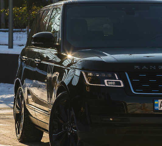 Черный Ленд Ровер Рендж Ровер, объемом двигателя 5 л и пробегом 109 тыс. км за 135000 $, фото 6 на Automoto.ua