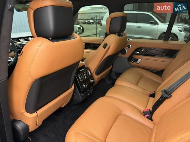Чорний Ленд Ровер Рендж Ровер, об'ємом двигуна 3 л та пробігом 71 тис. км за 89990 $, фото 36 на Automoto.ua