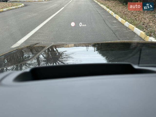 Чорний Ленд Ровер Рендж Ровер, об'ємом двигуна 3 л та пробігом 110 тис. км за 110000 $, фото 35 на Automoto.ua