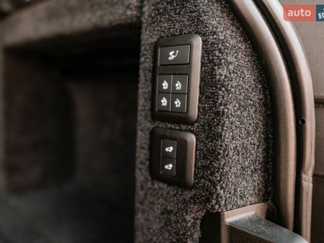 Чорний Ленд Ровер Рендж Ровер, об'ємом двигуна 3 л та пробігом 54 тис. км за 115000 $, фото 129 на Automoto.ua