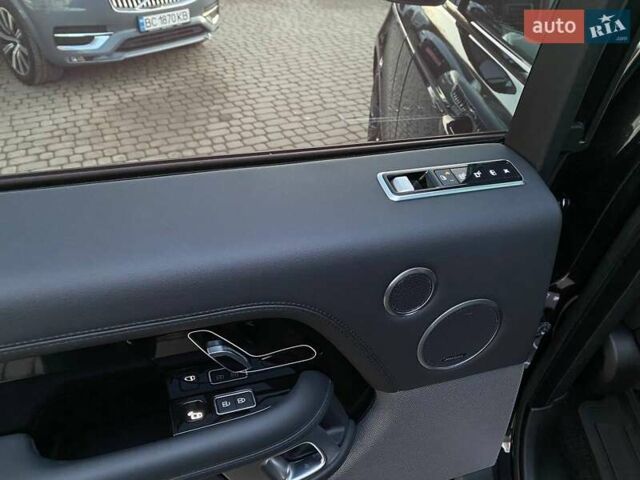 Черный Ленд Ровер Рендж Ровер, объемом двигателя 5 л и пробегом 69 тыс. км за 73900 $, фото 23 на Automoto.ua