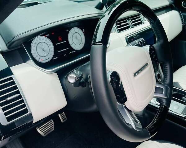 Черный Ленд Ровер Рендж Ровер, объемом двигателя 5 л и пробегом 45 тыс. км за 99800 $, фото 9 на Automoto.ua