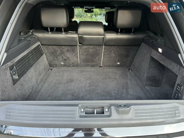 Черный Ленд Ровер Рендж Ровер, объемом двигателя 5 л и пробегом 77 тыс. км за 73499 $, фото 71 на Automoto.ua