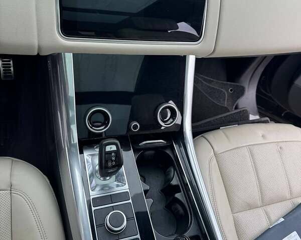 Черный Ленд Ровер Рендж Ровер, объемом двигателя 3 л и пробегом 47 тыс. км за 39900 $, фото 19 на Automoto.ua