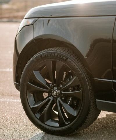 Чорний Ленд Ровер Рендж Ровер, об'ємом двигуна 3 л та пробігом 54 тис. км за 115000 $, фото 32 на Automoto.ua