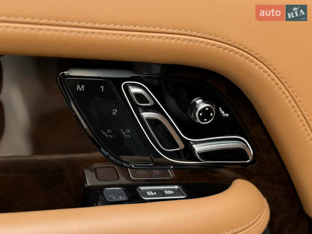 Чорний Ленд Ровер Рендж Ровер, об'ємом двигуна 3 л та пробігом 40 тис. км за 115000 $, фото 33 на Automoto.ua