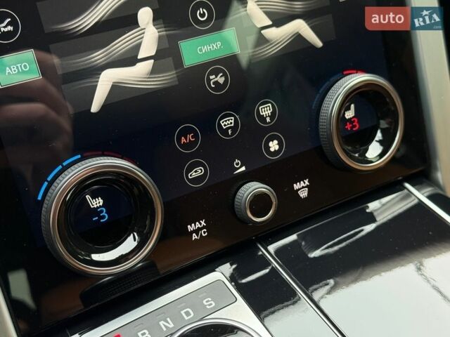 Чорний Ленд Ровер Рендж Ровер, об'ємом двигуна 3 л та пробігом 71 тис. км за 89990 $, фото 61 на Automoto.ua