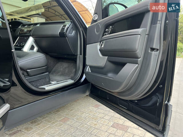Черный Ленд Ровер Рендж Ровер, объемом двигателя 5 л и пробегом 77 тыс. км за 73499 $, фото 78 на Automoto.ua