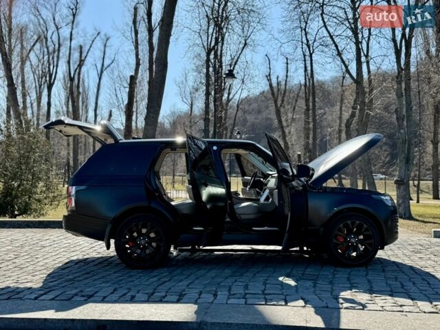 Чорний Ленд Ровер Рендж Ровер, об'ємом двигуна 3 л та пробігом 90 тис. км за 73999 $, фото 111 на Automoto.ua