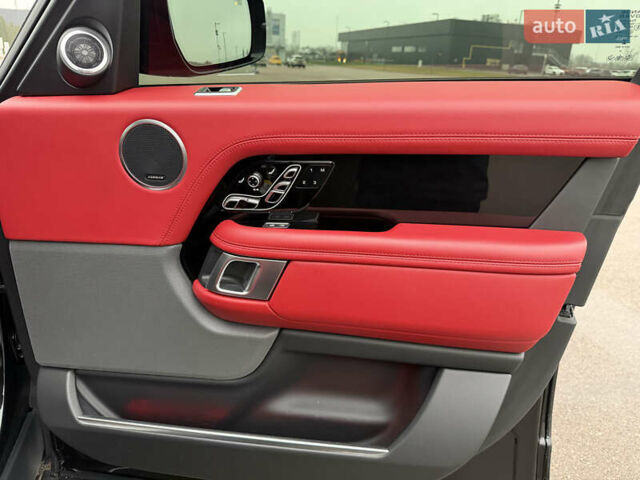 Черный Ленд Ровер Рендж Ровер, объемом двигателя 3 л и пробегом 105 тыс. км за 84000 $, фото 29 на Automoto.ua