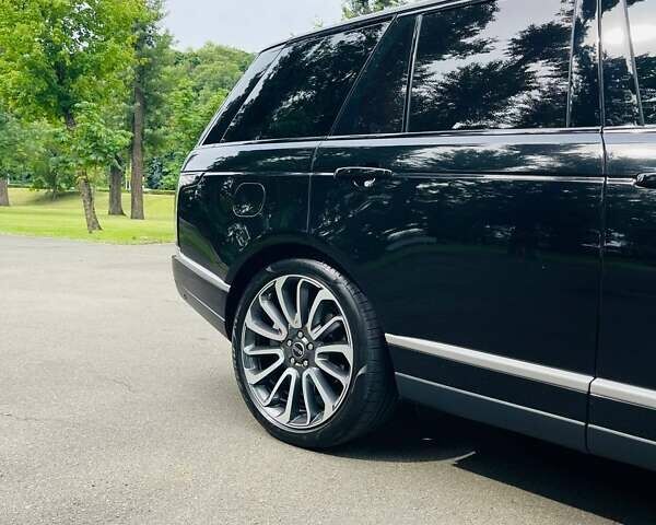 Черный Ленд Ровер Рендж Ровер, объемом двигателя 5 л и пробегом 45 тыс. км за 99800 $, фото 2 на Automoto.ua