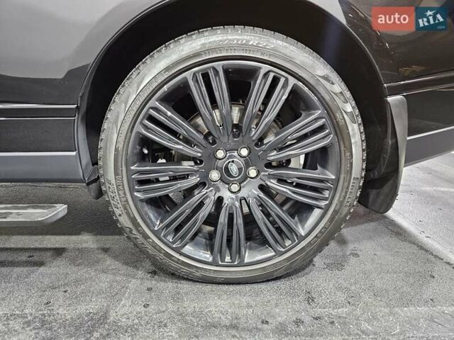 Ленд Ровер Рендж Ровер 2021 у Києві на Automoto.ua Чорний Ленд Ровер Рендж Ровер, об'ємом двигуна 3 л та пробігом 103 тис. км за 89999 $, фото 44 на Automoto.ua