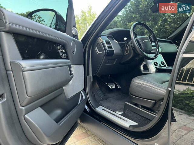 Черный Ленд Ровер Рендж Ровер, объемом двигателя 5 л и пробегом 77 тыс. км за 73499 $, фото 87 на Automoto.ua