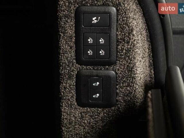 Черный Ленд Ровер Рендж Ровер, объемом двигателя 3 л и пробегом 42 тыс. км за 104900 $, фото 60 на Automoto.ua