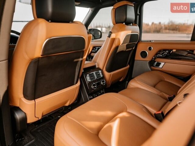 Чорний Ленд Ровер Рендж Ровер, об'ємом двигуна 3 л та пробігом 54 тис. км за 115000 $, фото 91 на Automoto.ua