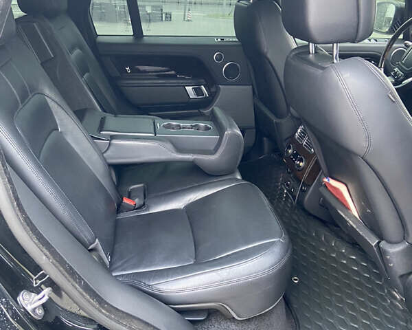 Чорний Ленд Ровер Рендж Ровер, об'ємом двигуна 2.99 л та пробігом 101 тис. км за 68000 $, фото 6 на Automoto.ua