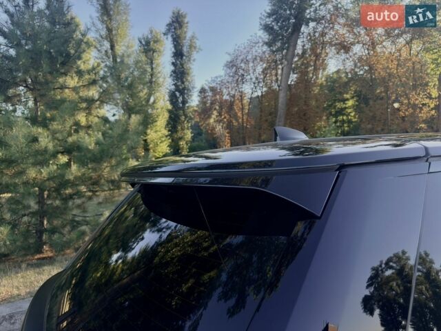 Чорний Ленд Ровер Рендж Ровер, об'ємом двигуна 3 л та пробігом 93 тис. км за 72777 $, фото 239 на Automoto.ua