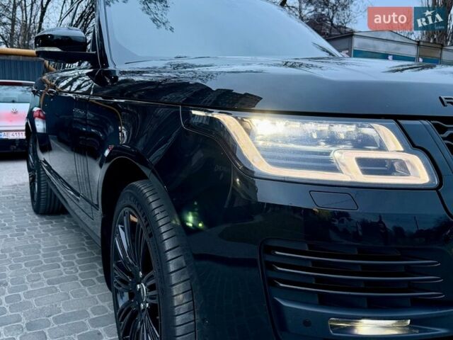 Черный Ленд Ровер Рендж Ровер, объемом двигателя 3 л и пробегом 69 тыс. км за 105000 $, фото 9 на Automoto.ua